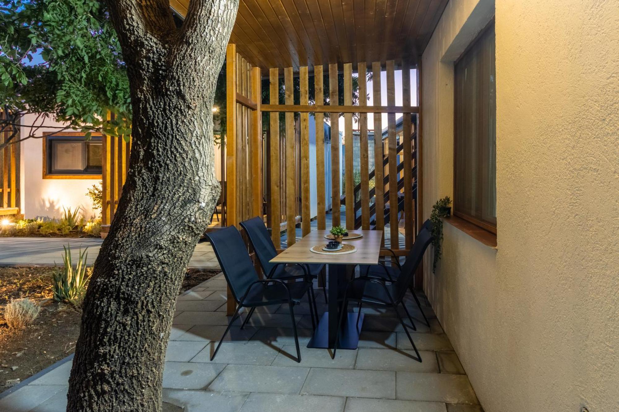 Ema'Ar Villas 乌尔齐尼 外观 照片