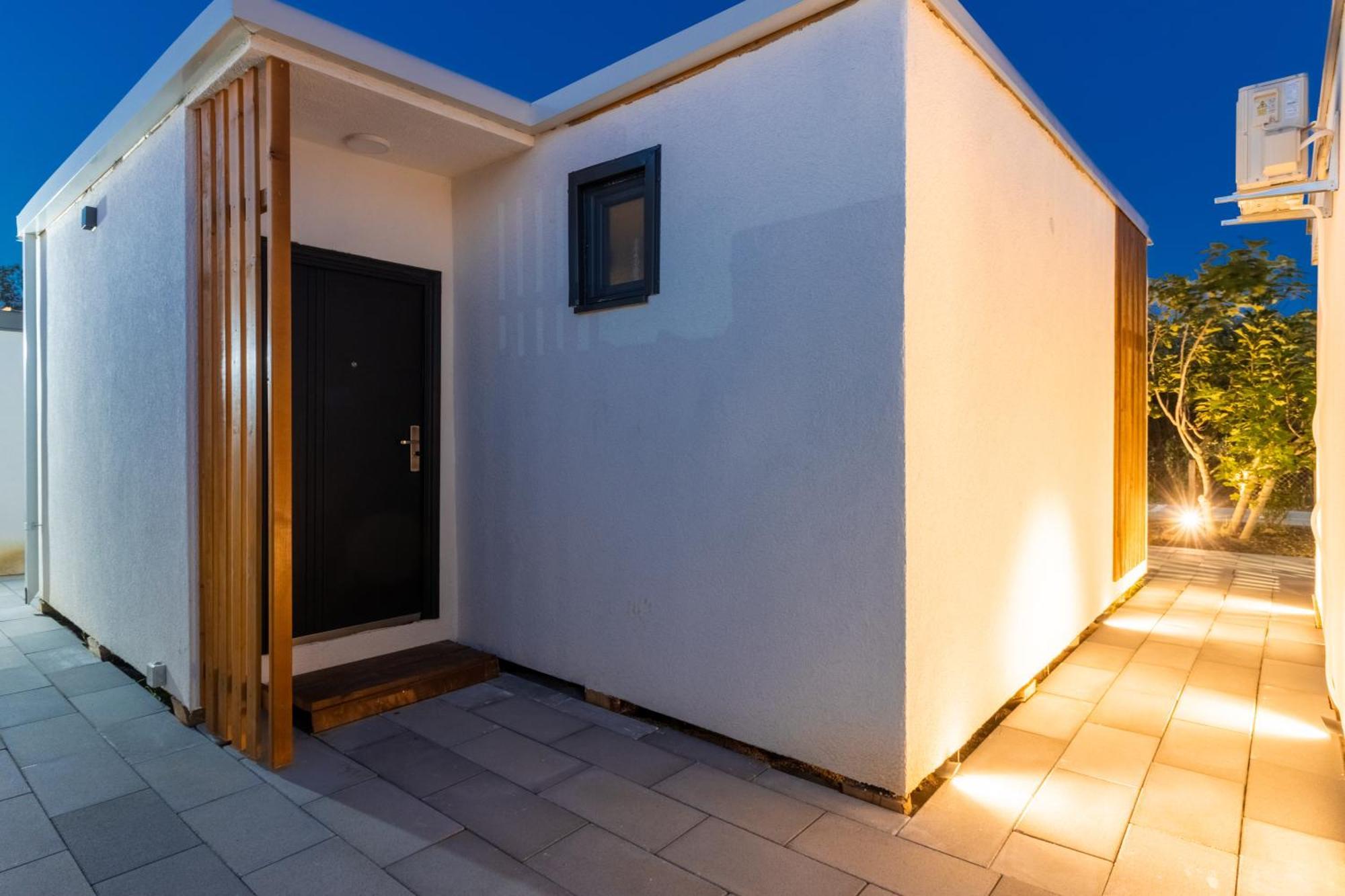 Ema'Ar Villas 乌尔齐尼 外观 照片